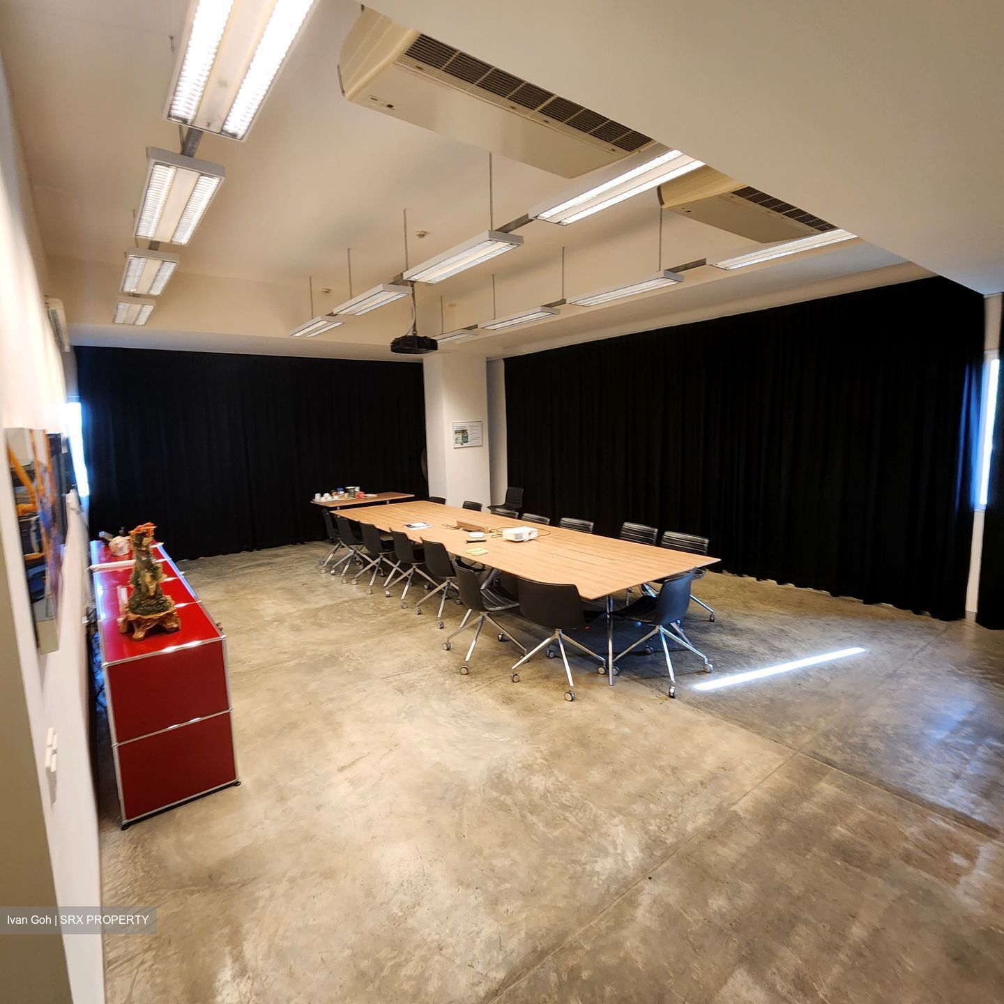 Bauer Building (D22), Office #394268251